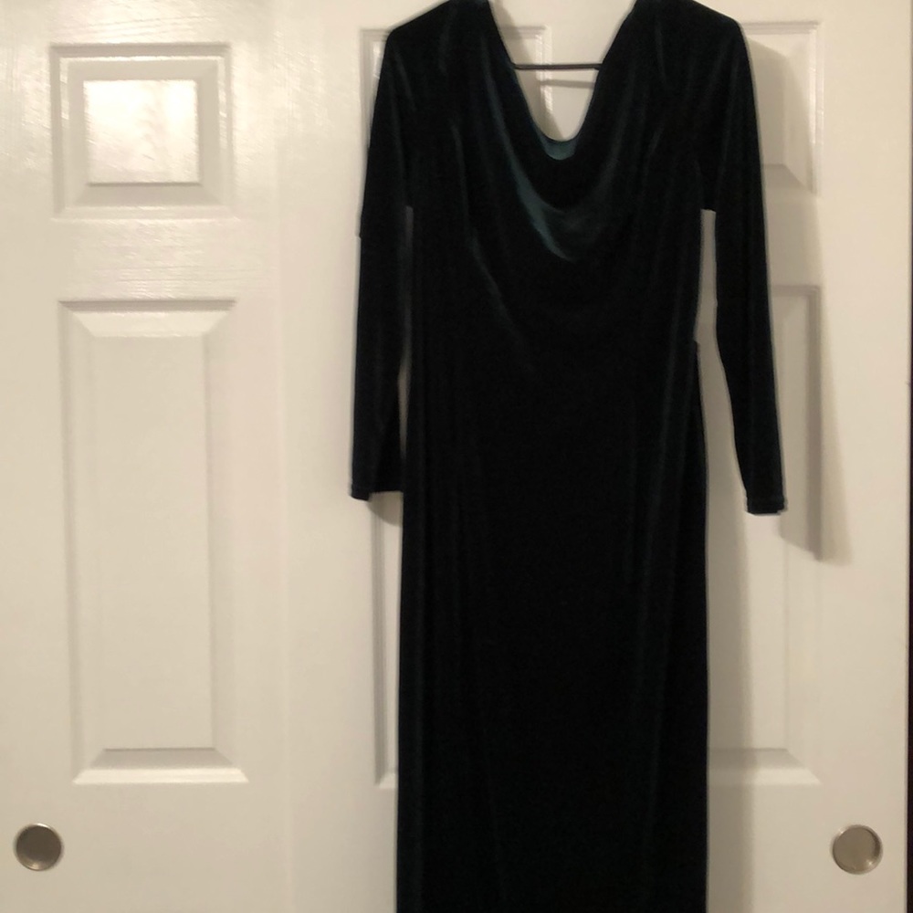 Gorgeous dark green evening dress